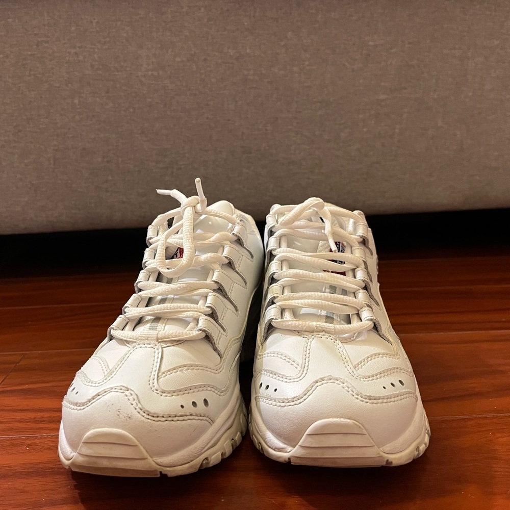 Skechers Sport White Millennium Chunky Energy Sneaker Shoes Women's Size 6.5